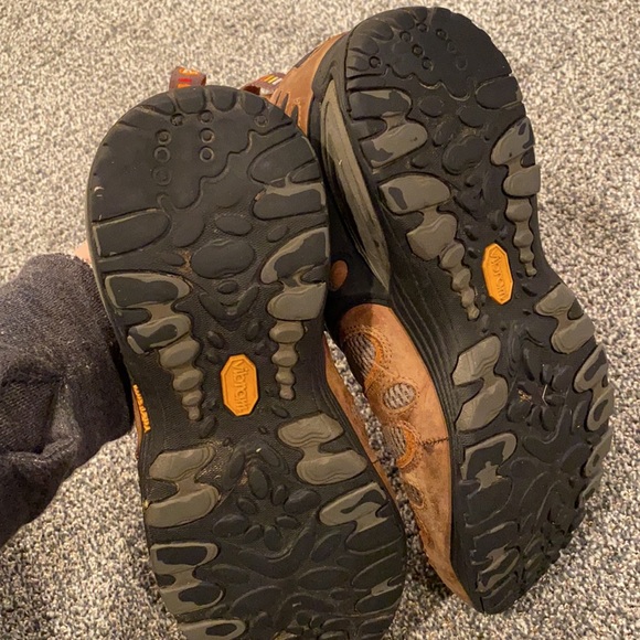 Merrell continuum shoes - Picture 3 of 3